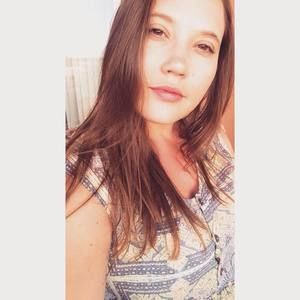 Meet your Posher, Elissa