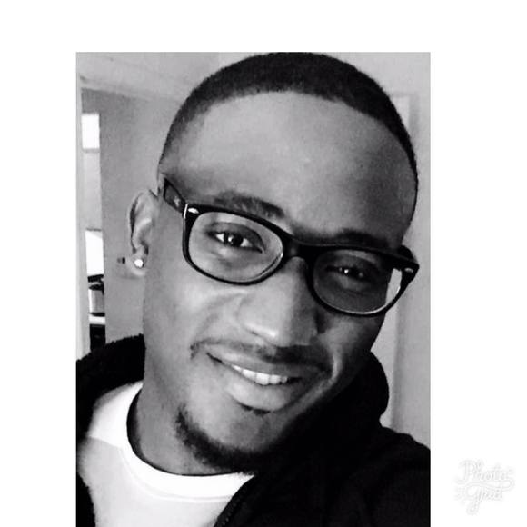 Meet your Posher, Calvin - Picture 1 of 1