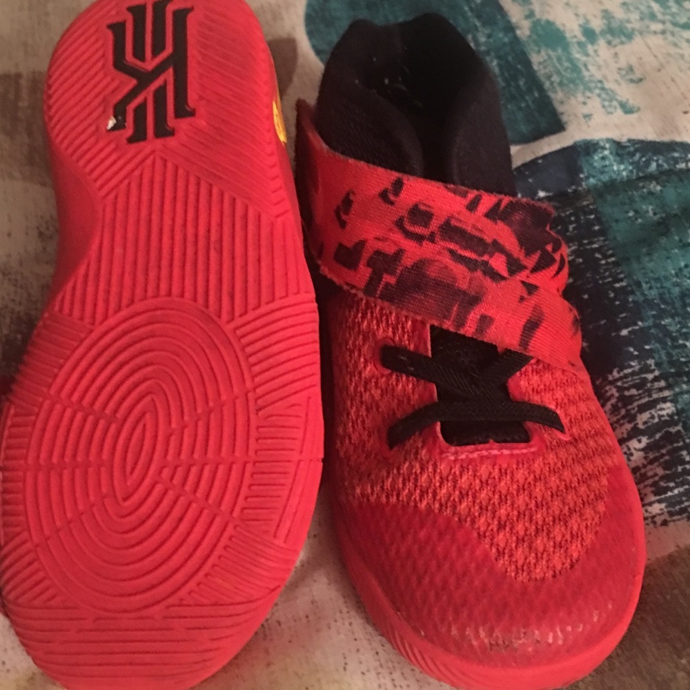 Boy shoes
