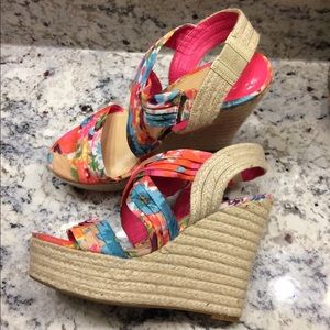 Gianni Bini Wedge