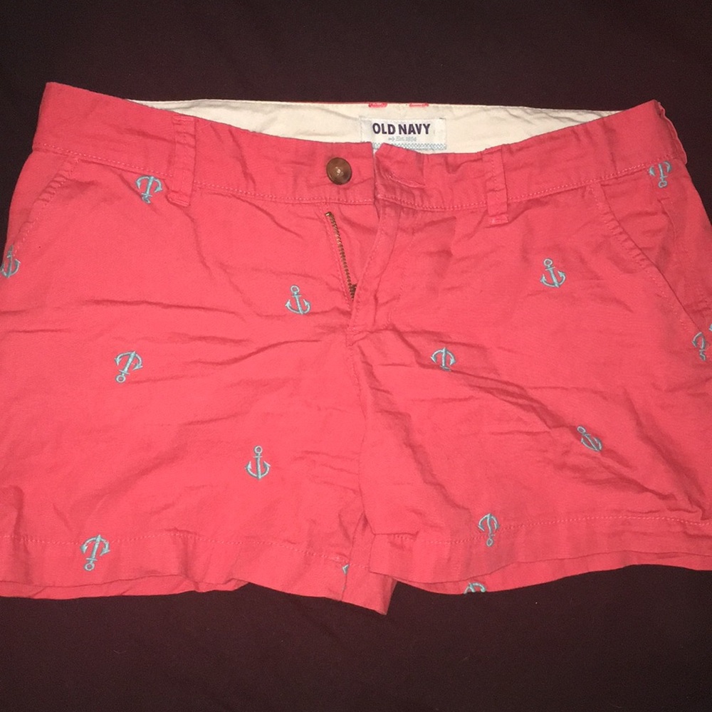 Old navy anchor shorts