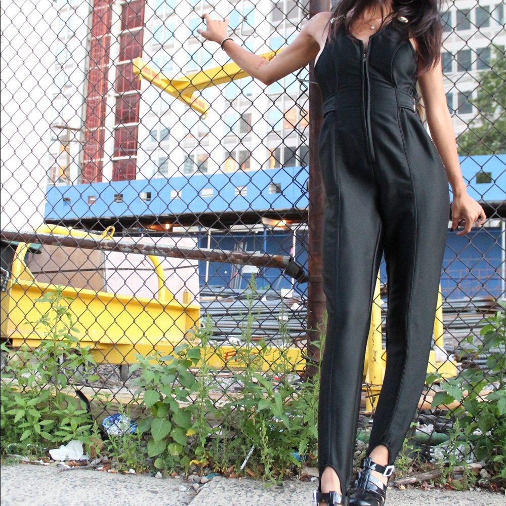 Retro Reebok Jumpsuit - Picture 6 of 6