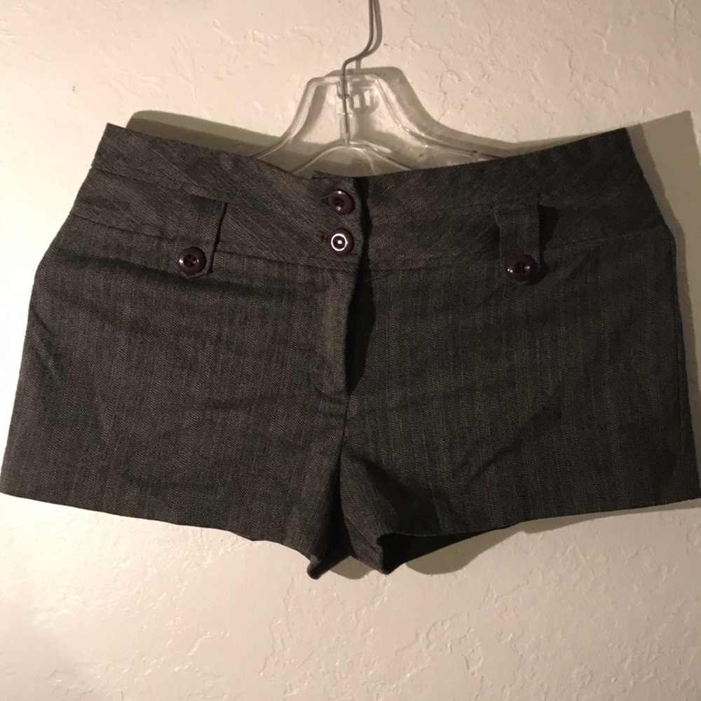 Pre Owned short