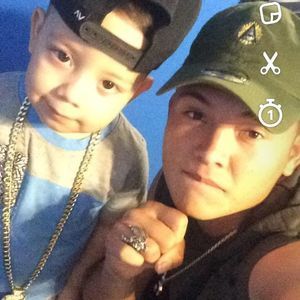 Meet your Posher, Rivera