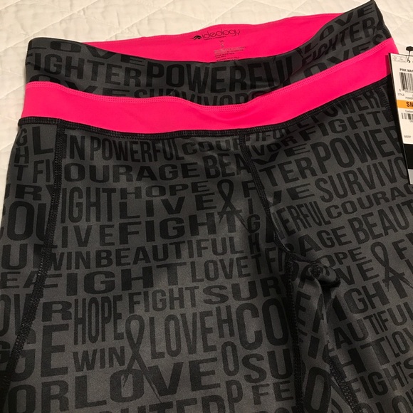 Gorgeous crop leggings box 1 - Picture 2 of 7