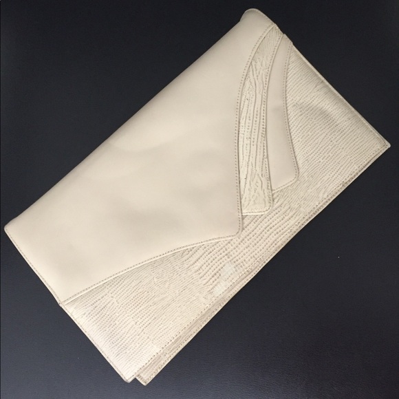 Vintage Cream Snakeskin Embossed Clutch Crossbody - Picture 8 of 8