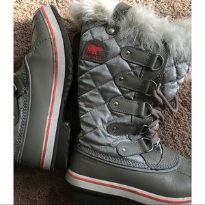Sorel Snowboots