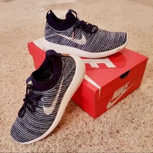 Women's Roshe Two Flyknit V2