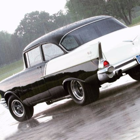 Meet your Posher, Sara - Picture 4 of 8