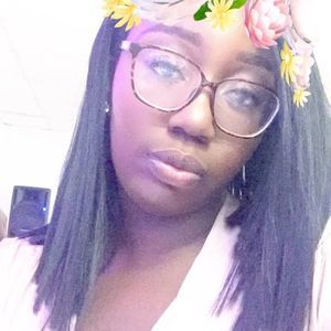 Meet your Posher, Makeda