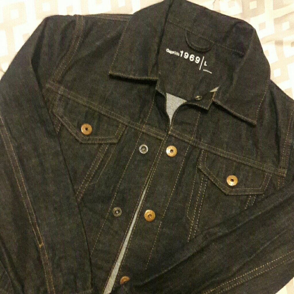 GAP Jean Jacket - Picture 2 of 4