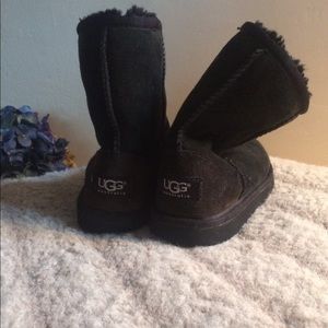 UGGS Little Girl size 1