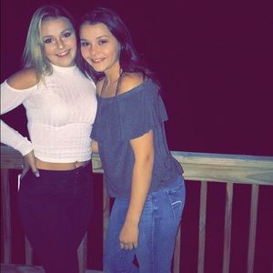 Meet your Posher, Jade