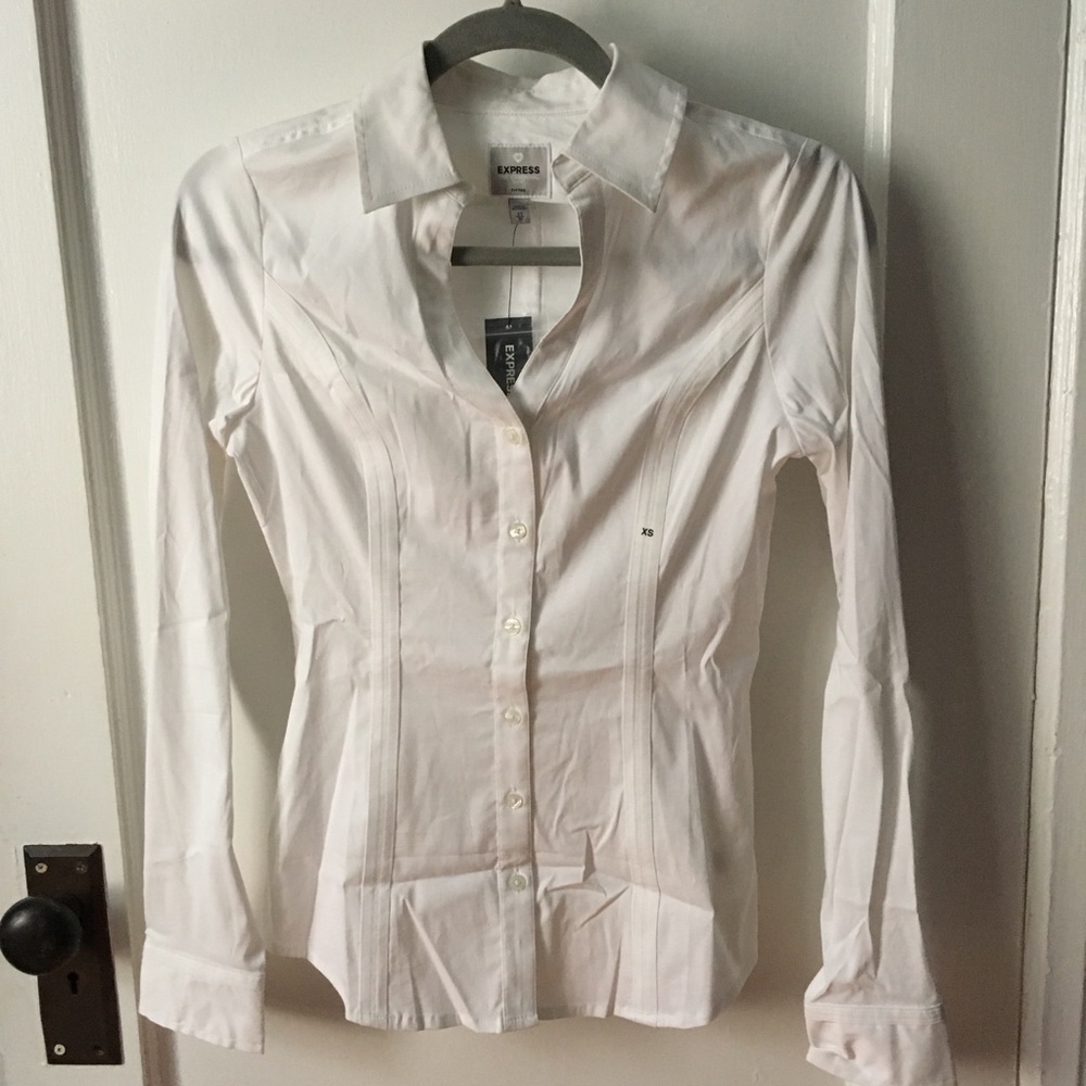 Express - The Essential Shirt, Fitted - XS