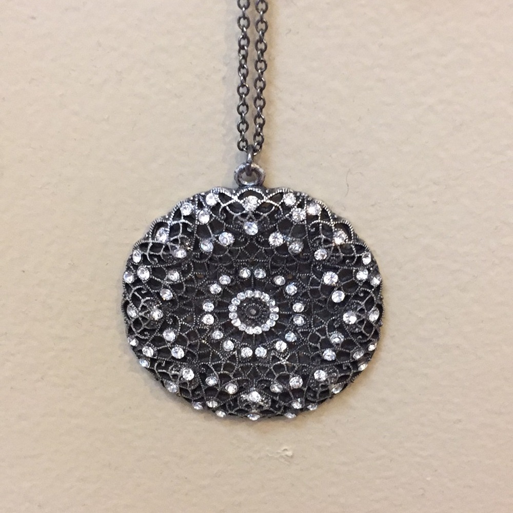 Costume jewelry dark grey with small crystals
