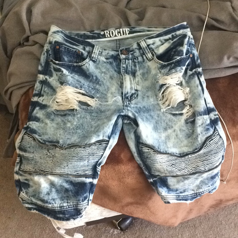 Ripped shorts