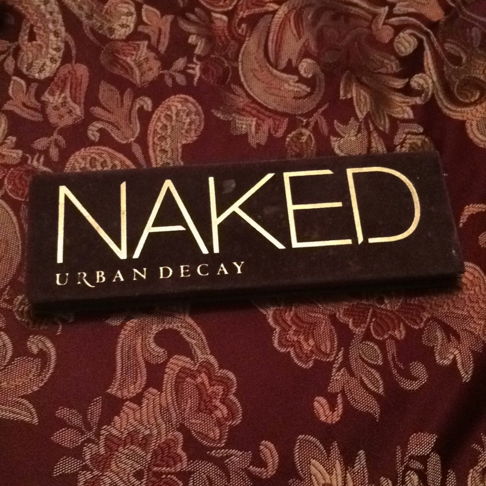 Urban decay naked basics palette