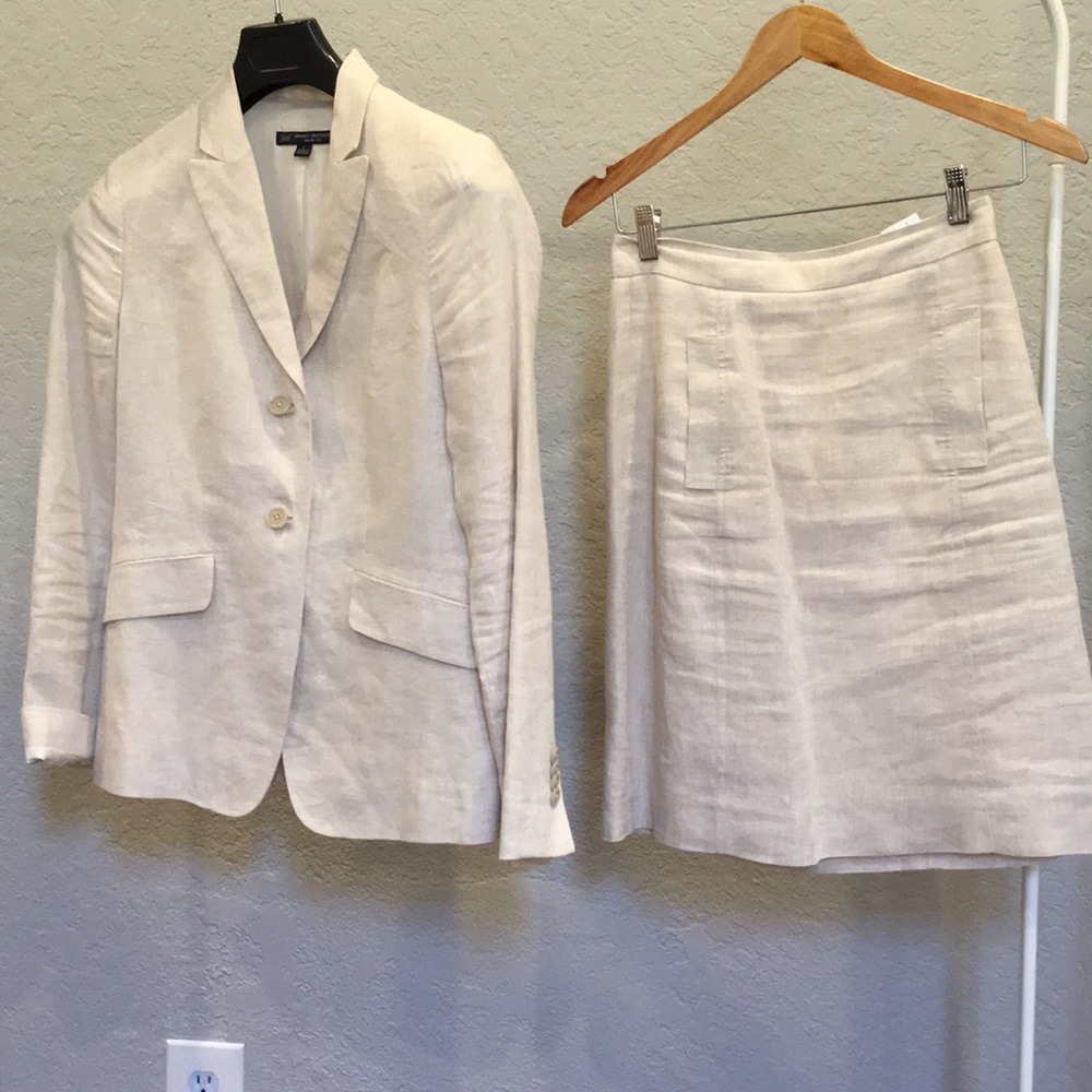 Linen Suit - 346- Brook Brothers (Milano Fit)