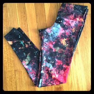 ONZIE Galaxy print legging