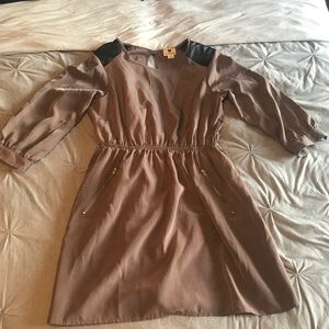 3/4 sleeve dress
