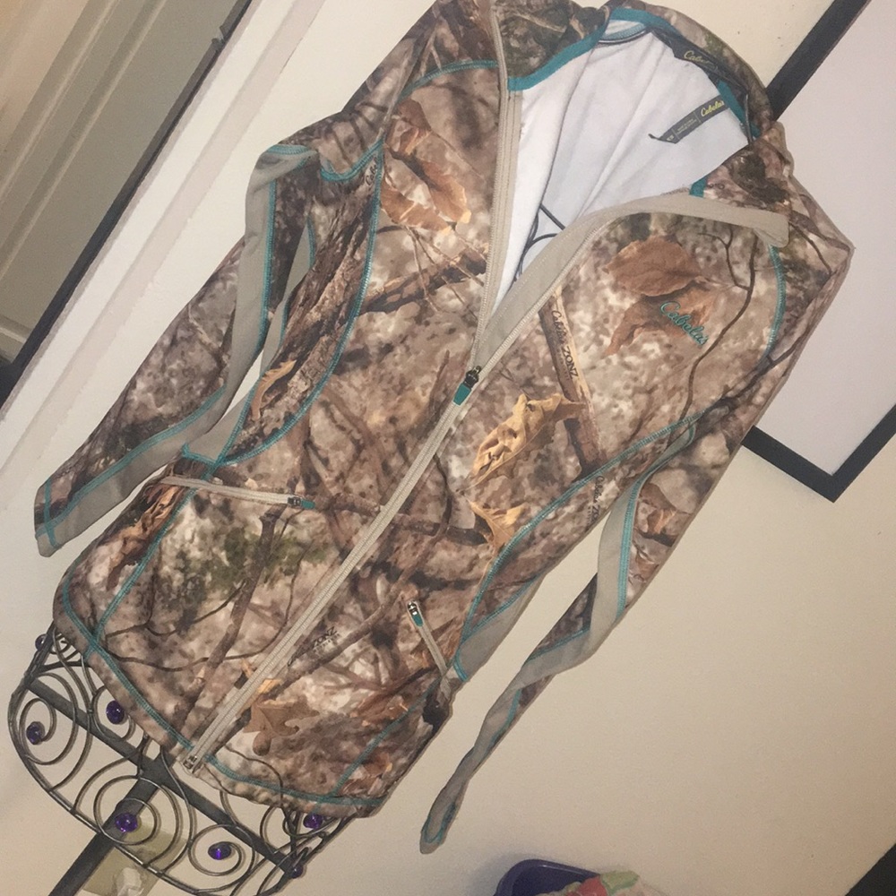 Cabelas waterproof jacket