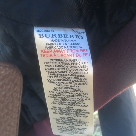 Burberry  Bomber jacket  (unisex ) size small - Picture 5 of 5