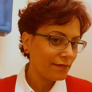 Meet your Posher, Mona