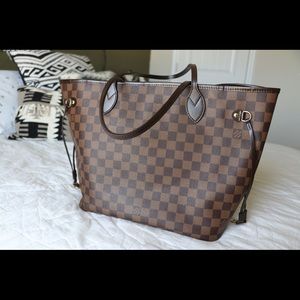 Louis Vuitton Neverfull MM