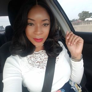 Meet your Posher, Kelli classiladi