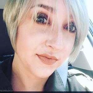 Meet your Posher, Veronica
