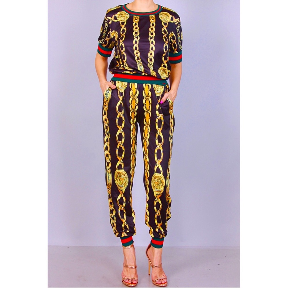 "offset" two piece set