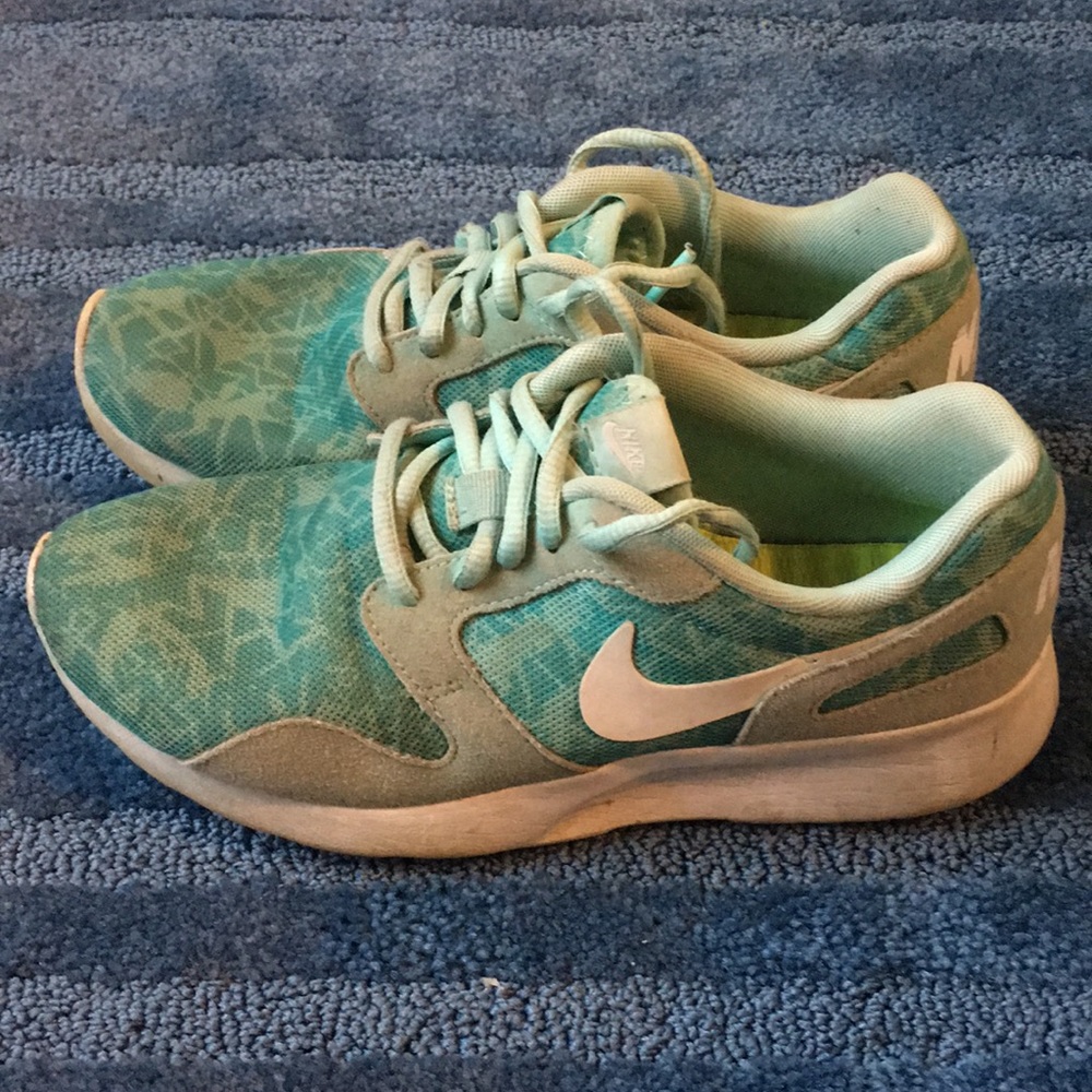 🗣Nike sneakers🗣