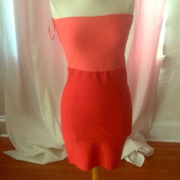 BCBG MaxAzria Strapless Two Tone Bandage Dress-NWT - Picture 1 of 6