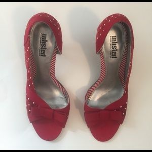 Red and white polka dot heels.