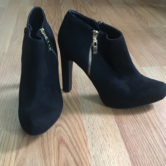 Marc Fisher Shoes - Marc Fisher Black Booties