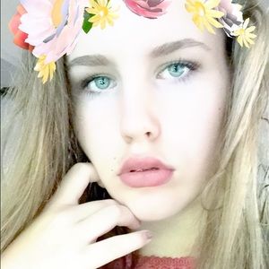 Meet your Posher, Bailey