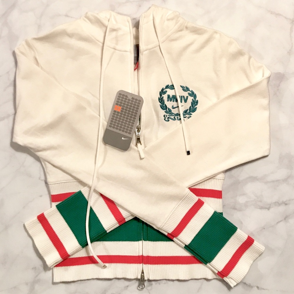 ❌SOLD❌NWT: NIKE Kenya Hooded Cropped Jacket