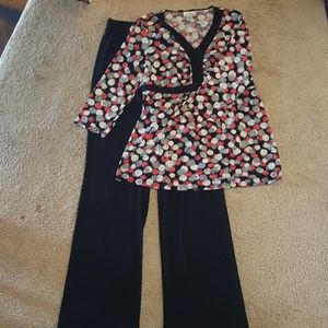 Motherhood Maternity M pant and shirt set