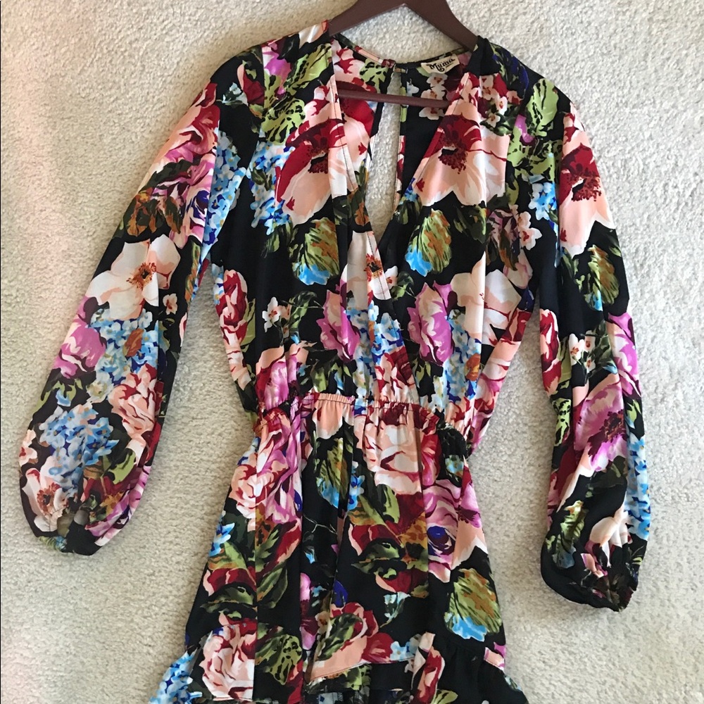 Country Gardens Rocky Romper - Size S - Picture 2 of 3