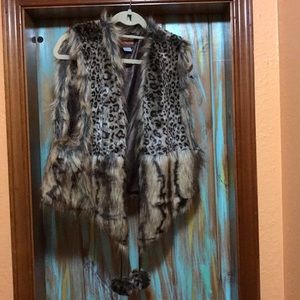 Fur vest