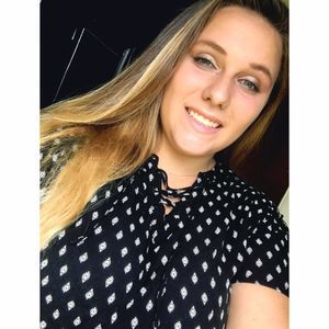 Meet your Posher, Hailey