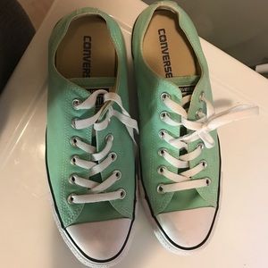 Converse All Stars in Mint