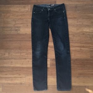 Paige Skyline Skinny Jeans - Size 28