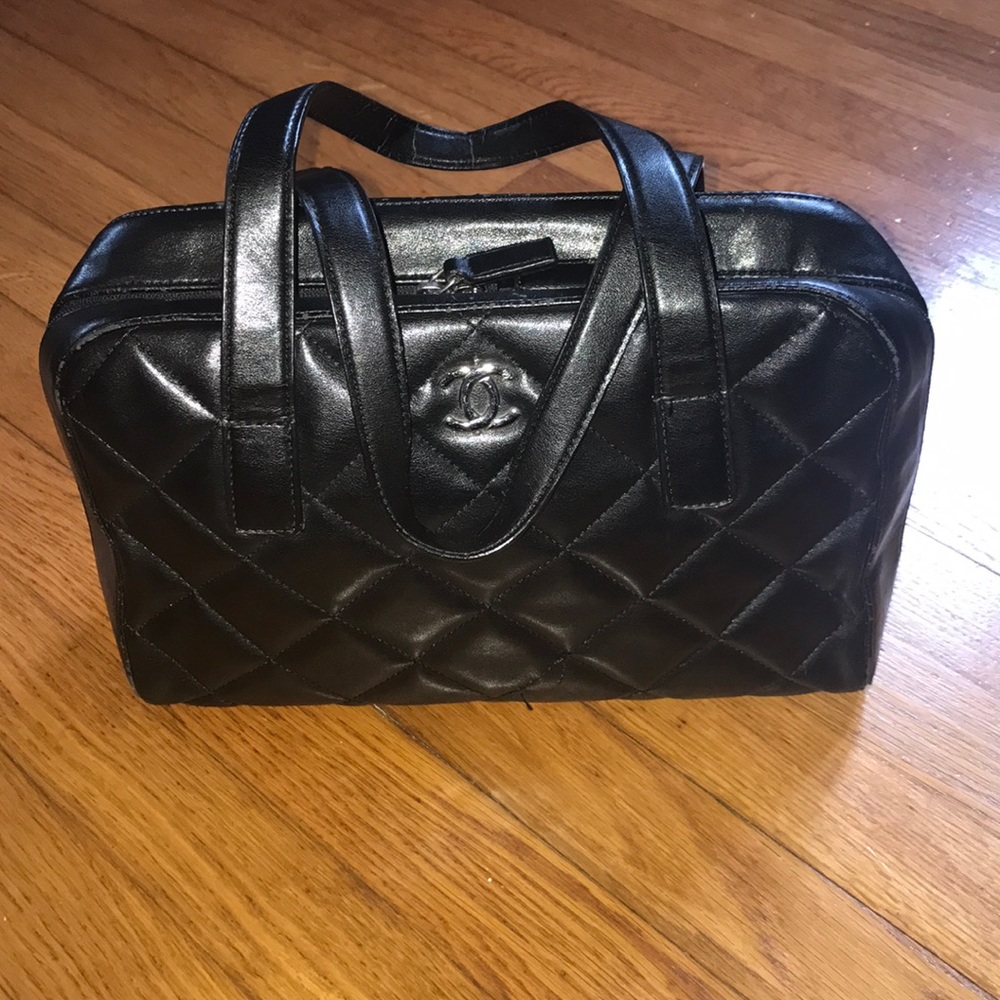 Black Purse