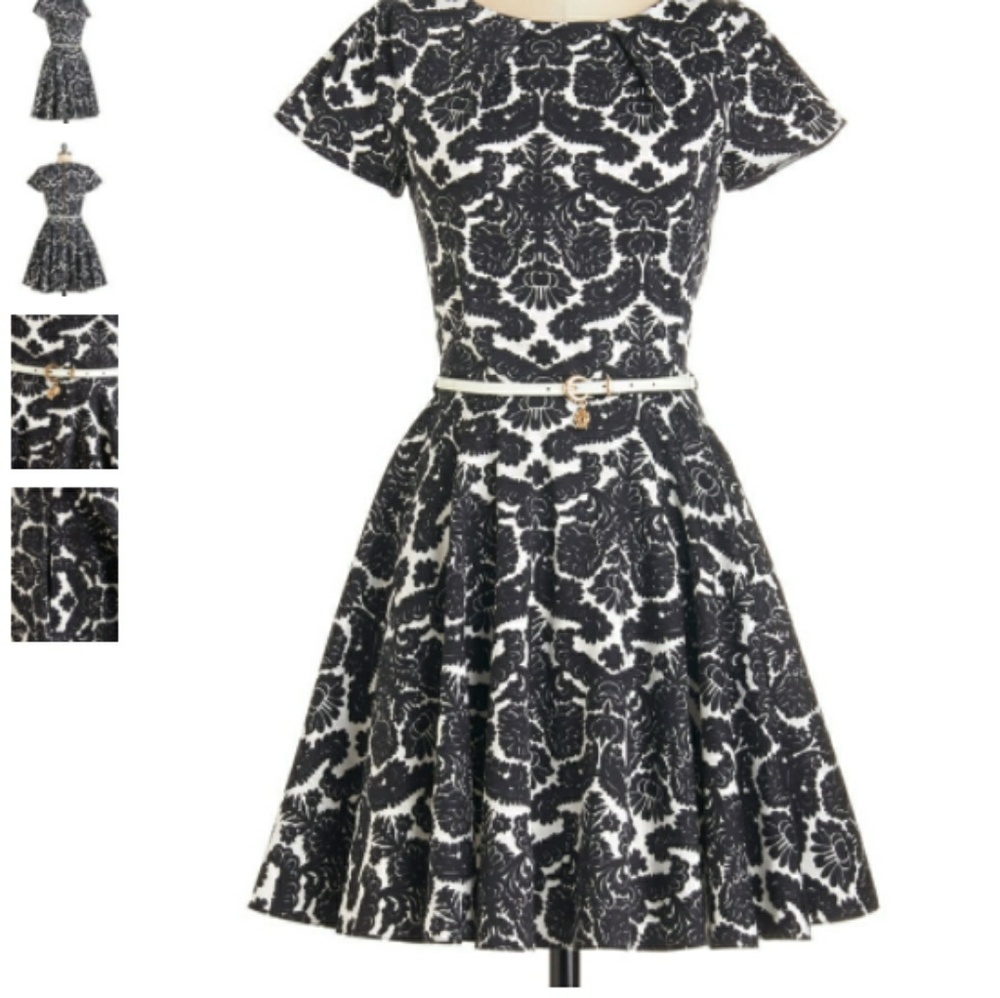 ModCloth Luck Be a Lady in Damask