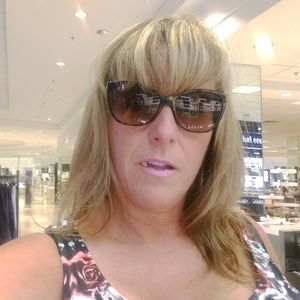 Meet your Posher, Jolinda