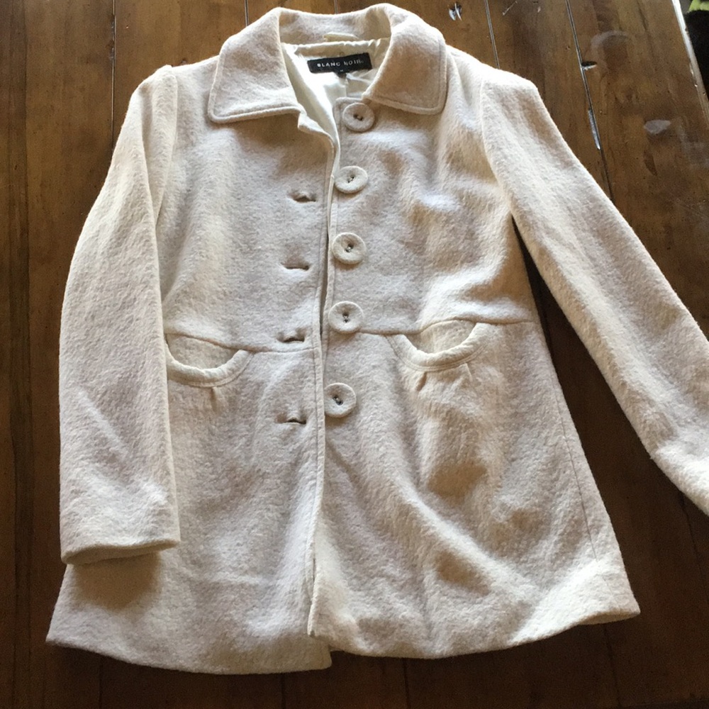 Flattering white pea coat!