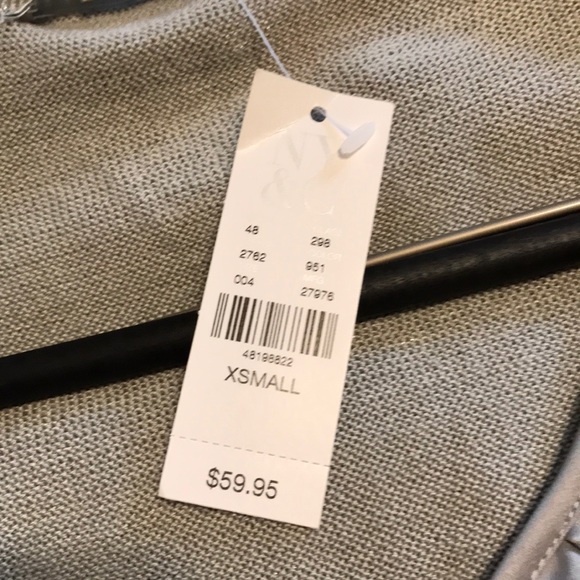 NWT Silver Sparkle Top  XS New York & Co ⭐️ - Picture 3 of 4