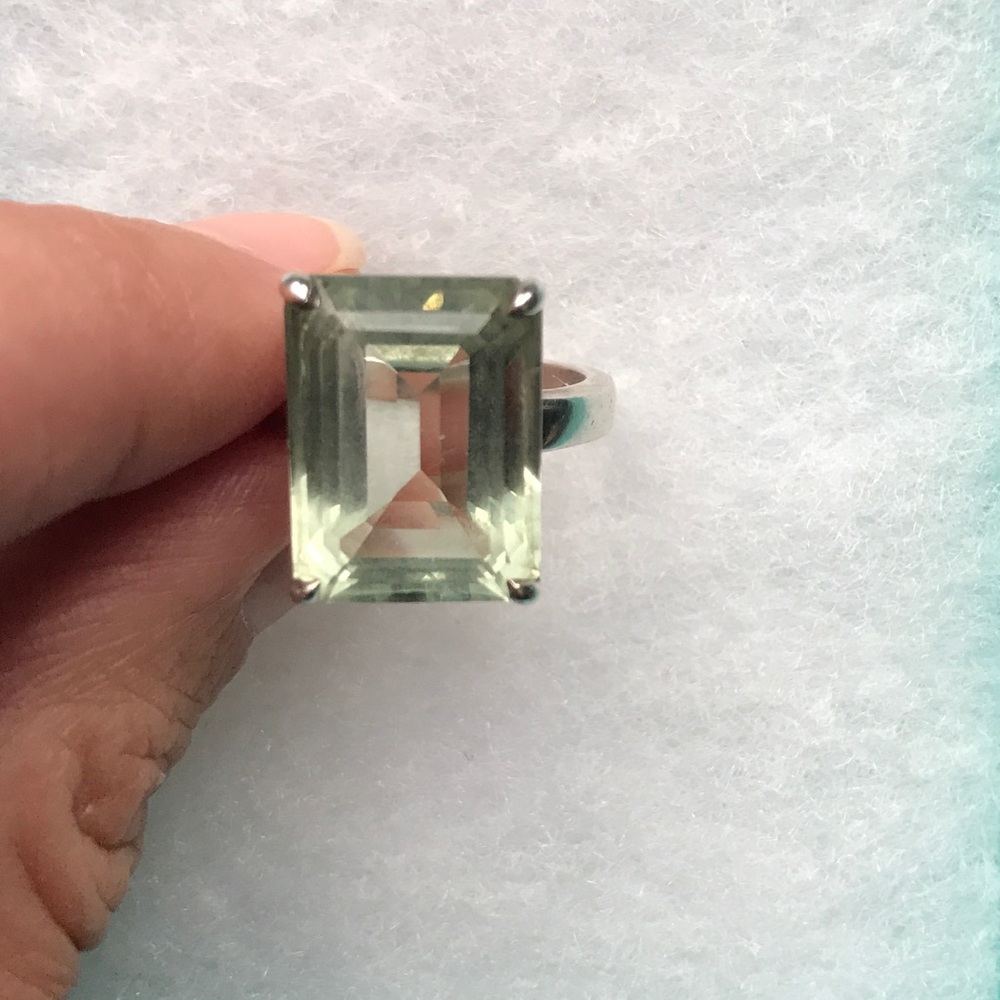 Tiffany Sparklers Size 6 Green Quartz Ring