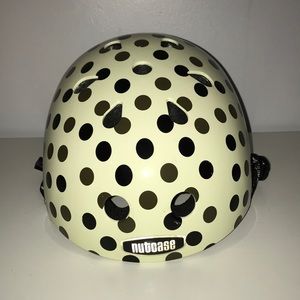 Nutcase polkadot Bicycle Helmet